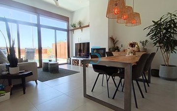 Property slide 16