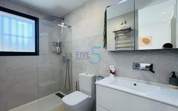 Property slide 17