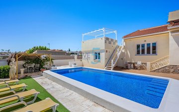 Property slide 10
