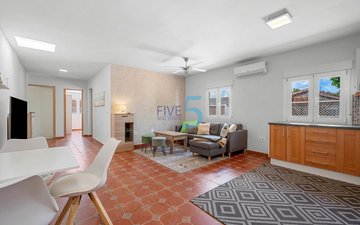 Property slide 31
