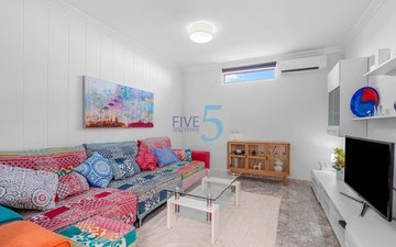 Property slide 18