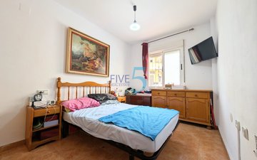 Property slide 10