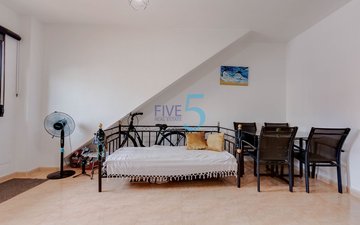 Property slide 7