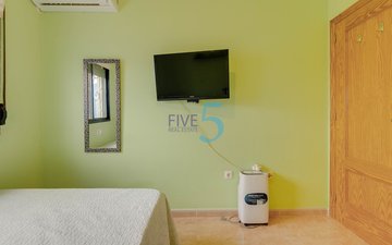 Property slide 17