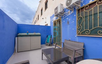 Property slide 19