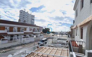 Property slide 16