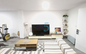 Property slide 17