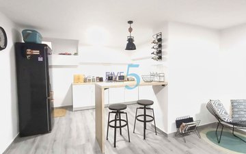 Property slide 21