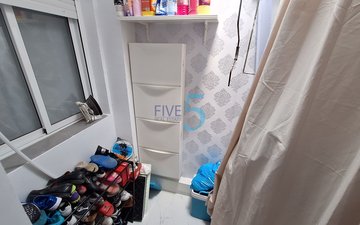 Property slide 14