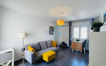 Property slide 6