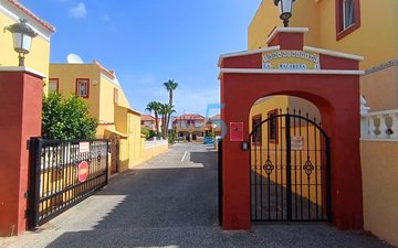 Property slide 32