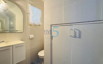 Property slide 9
