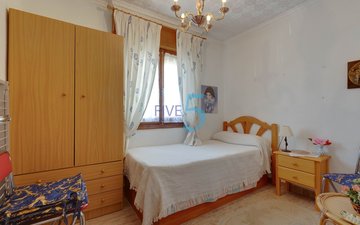 Property slide 19