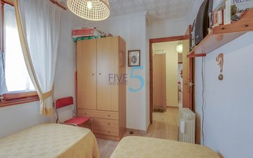 Property slide 22