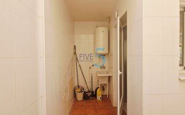 Property slide 16