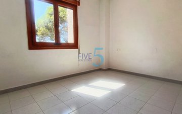 Property slide 21