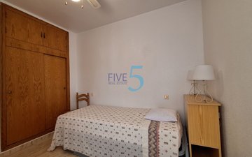 Property slide 32