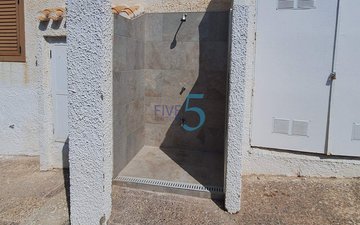 Property slide 33