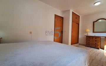 Property slide 28