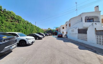 Property slide 39