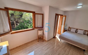 Property slide 24
