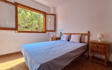 Property slide 25