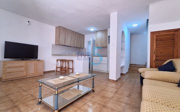 Property slide 10