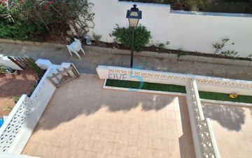 Property slide 36