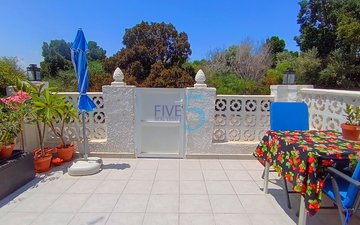 Property slide 11
