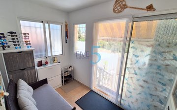 Property slide 16
