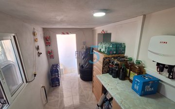 Property slide 52