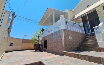 Property slide 14