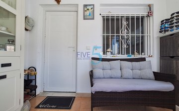 Property slide 15