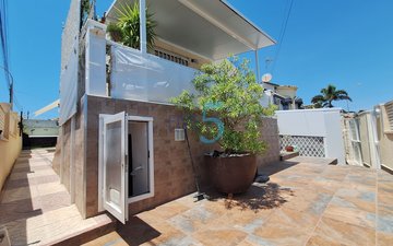 Property slide 50