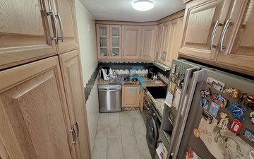 Property slide 19