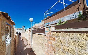 Property slide 44