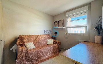 Property slide 17