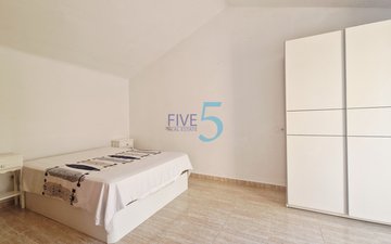 Property slide 15