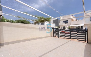 Property slide 28