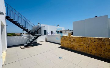 Property slide 22