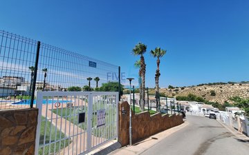 Property slide 44