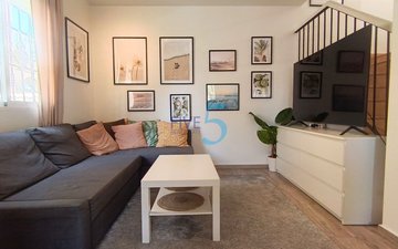 Property slide 20