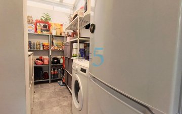 Property slide 27