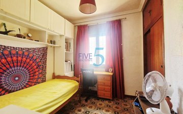 Property slide 15