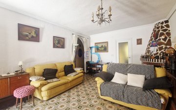 Property slide 4