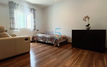Property slide 31