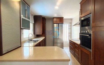 Property slide 25