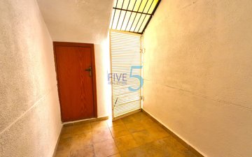 Property slide 11
