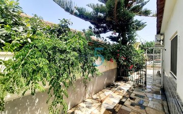 Property slide 30