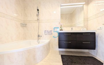 Property slide 35